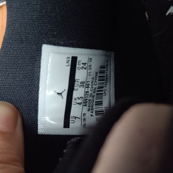 Nike Air Jordan 4 Retro Silt Red Splatter Womens Sz 7 Q9129-601 - Picture 6 of 9